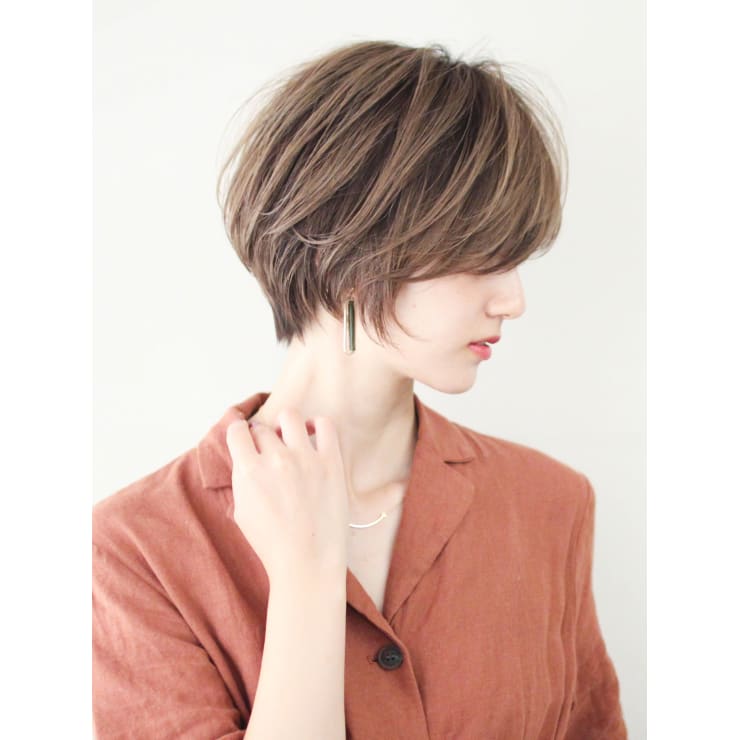 大人美人くびれショート Circus By Beautrium 青山 サーカスバイビュートリアム アオヤマ のヘアスタイル 美容院 美容室を予約するなら楽天ビューティ