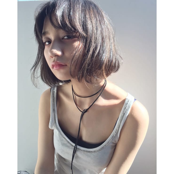 First すっぴんヘア 黒髪ハイライト First 泉中央 ファースト イズミチュウオウ のヘアスタイル 美容院 美容室 を予約するなら楽天ビューティ
