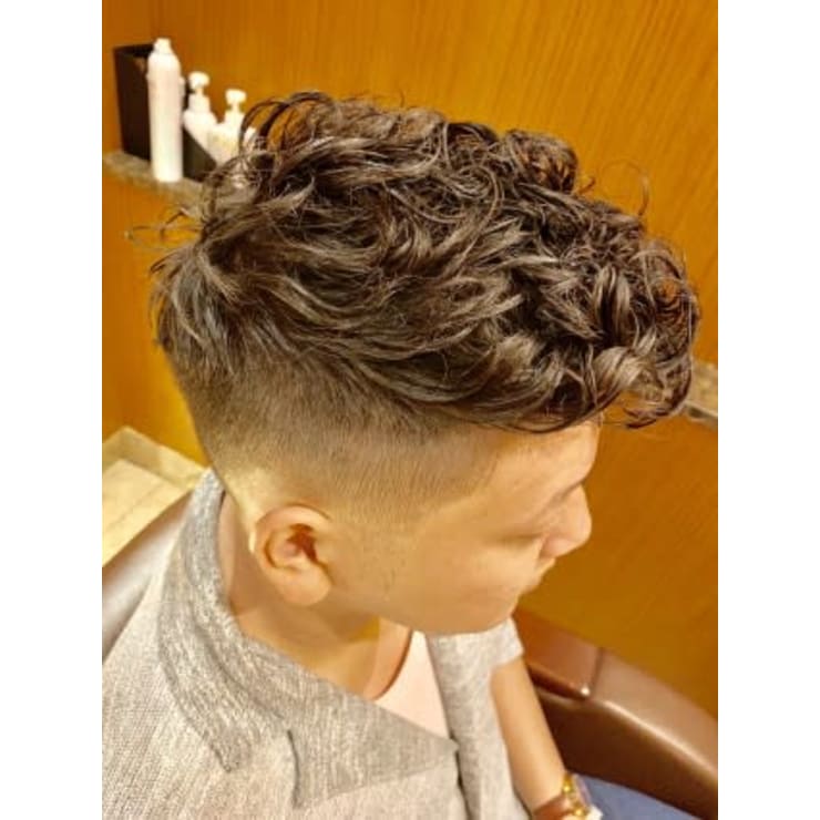 外国人風 パーマ フェード バーバースタイル ヘアーモードキクチ 銀座店 ヘアーモードキクチ のヘアスタイル 美容院 美容室を予約するなら楽天ビューティ