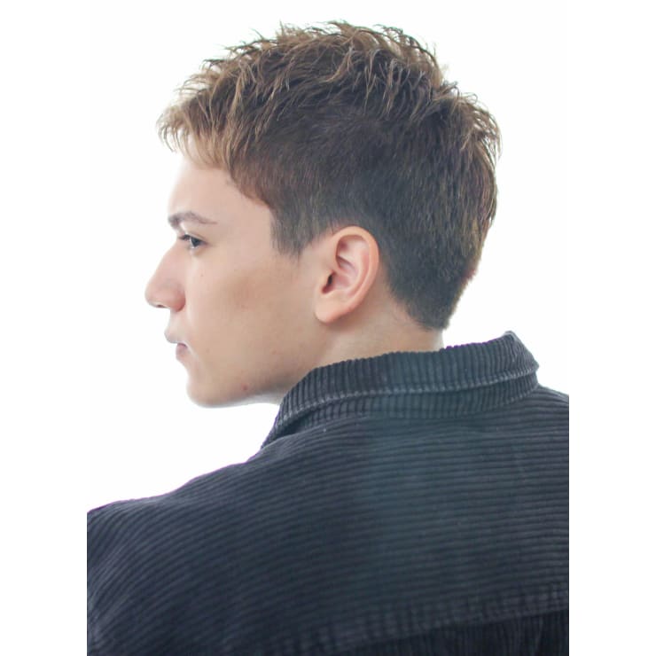 グリースショート Circus By Beautrium 青山 サーカスバイビュートリアム アオヤマ のヘアスタイル 美容院 美容室を予約するなら楽天ビューティ