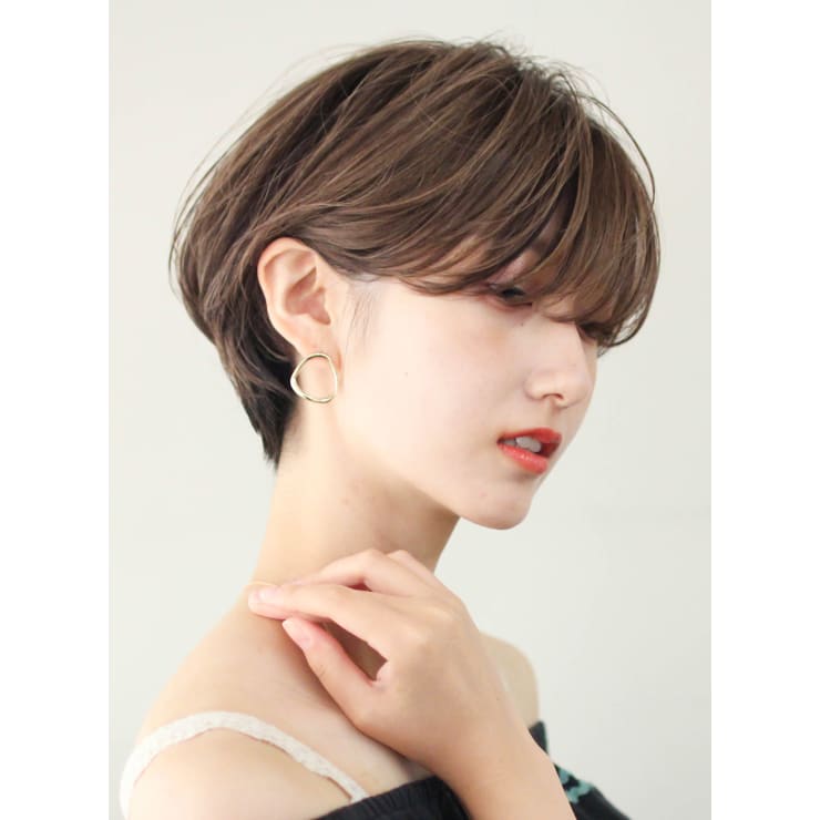 30 40代女性にオススメの大人美人ショート Circus By Beautrium 青山 サーカスバイビュートリアム アオヤマ のヘアスタイル 美容院 美容室を予約するなら楽天ビューティ