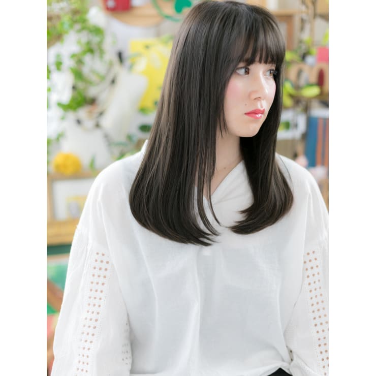 黒髪クールな小顔ワンカールセミロング トリートメント Cover Hair Bliss 上尾西口店 カバーヘアブリス アゲオニシグチテン のヘアスタイル 美容院 美容室を予約するなら楽天ビューティ