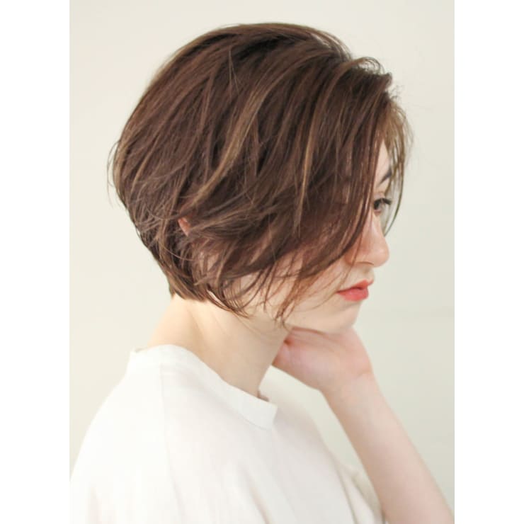 30代 40代 前下がりショートカット Circus By Beautrium 青山 サーカスバイビュートリアム アオヤマ のヘアスタイル 美容院 美容室を予約するなら楽天ビューティ