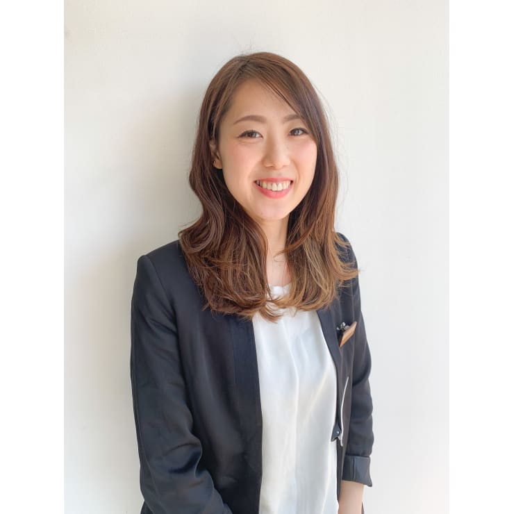 笠井 絢未 Oval Hair Relaxation オーバルヘアーリラクゼーション のスタッフ 美容院 美容室を予約するなら楽天ビューティ