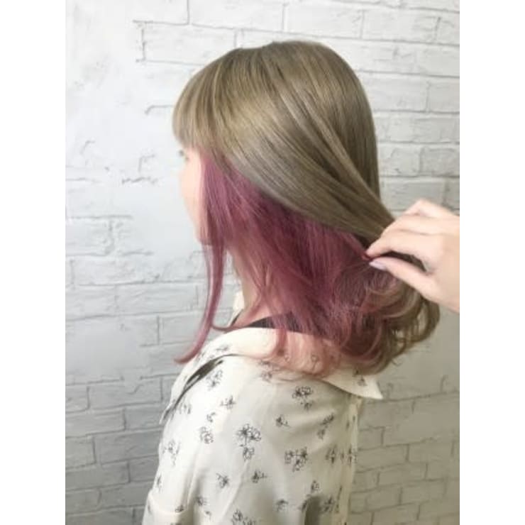 インナーカラーグラデーションピンクミルクティベージュ4043 Prize 池袋西口店 プライズ のヘアスタイル 美容院 美容室を予約するなら楽天ビューティ