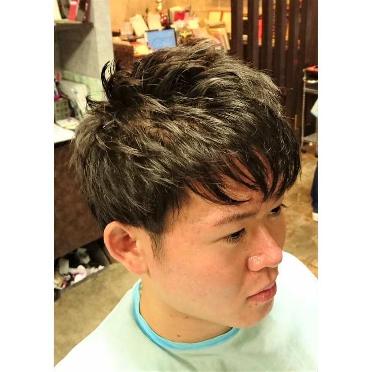 レイヤーマッシュソフトツーブロックピンパーマ風 Bande Hair Rokumeikan バンデ ヘア ロクメイカン のヘアスタイル 美容院 美容室を予約するなら楽天ビューティ