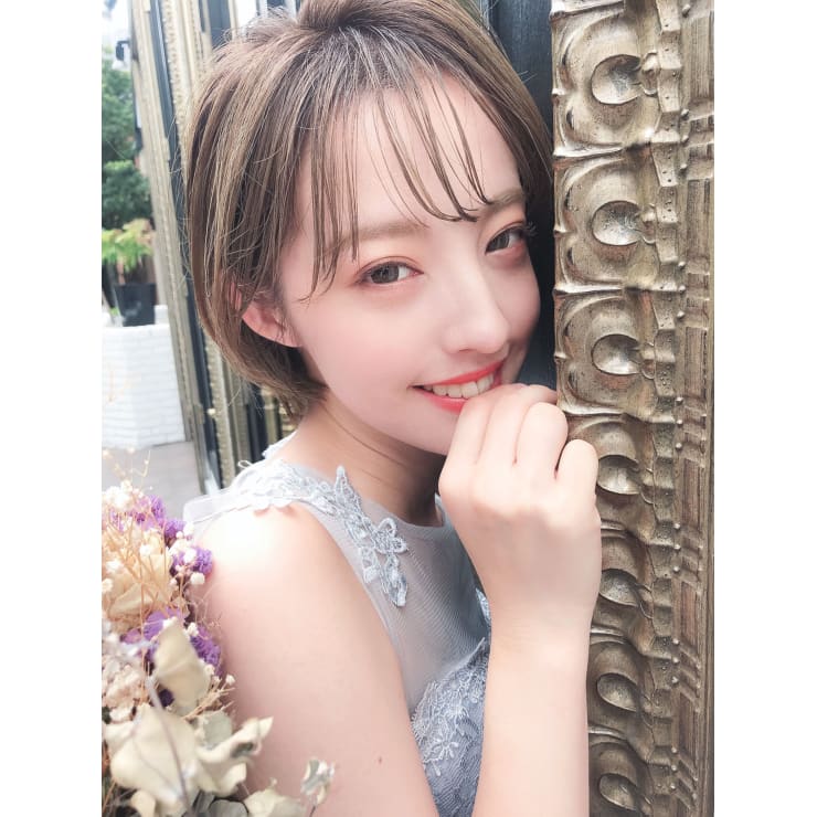 シースルーバングナチュラルショートボブ Maxbeauty Ginza マックスビューティーギンザ のヘアスタイル 美容院 美容室を予約するなら楽天ビューティ