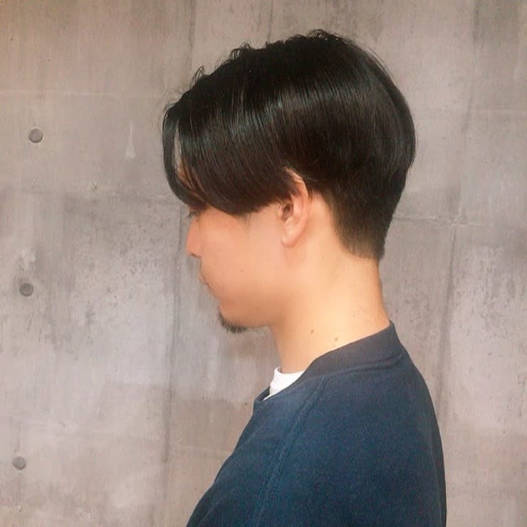 メンズ前下がりショート Ink インク インク のヘアスタイル 美容院 美容室を予約するなら楽天ビューティ