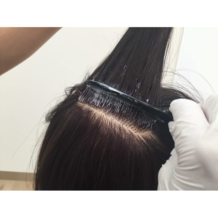 30代からのヘアカラー ずっとハリと艶のある髪へ ゼロテクカラー Naive ナイーヴ のこだわり特集 美容院 美容室を予約 するなら楽天ビューティ