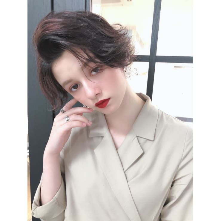 かきあげバングショート Salon De Milk Mizonokuchi サロンドミルクミゾノクチ のヘアスタイル 美容院 美容室を予約するなら楽天ビューティ