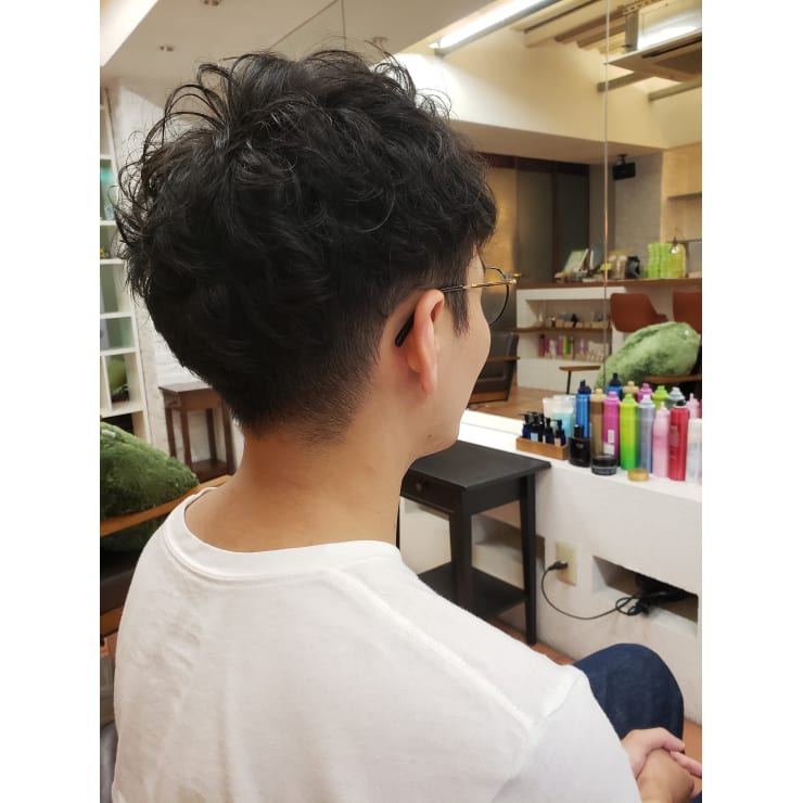 メンズツーブロック パーマスタイル Parc パルク のヘアスタイル 美容院 美容室を予約するなら楽天ビューティ メンズツーブロック パーマスタイル Parc パルク のヘアスタイル 美容院 美容室を予約するなら楽天ビューティ