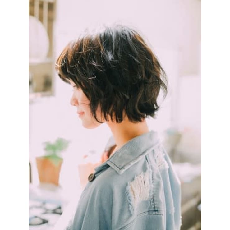ナチュラルパーマボブ Fare Tsurumi ファーレツルミ のヘアスタイル 美容院 美容室を予約するなら楽天ビューティ