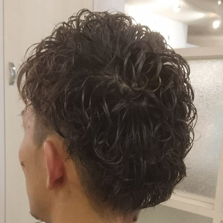 チャラさup ツーブロック パーマスタイル Passion 長町南店 パッションナガマチミナミテン のヘアスタイル 美容院 美容室を予約するなら楽天ビューティ