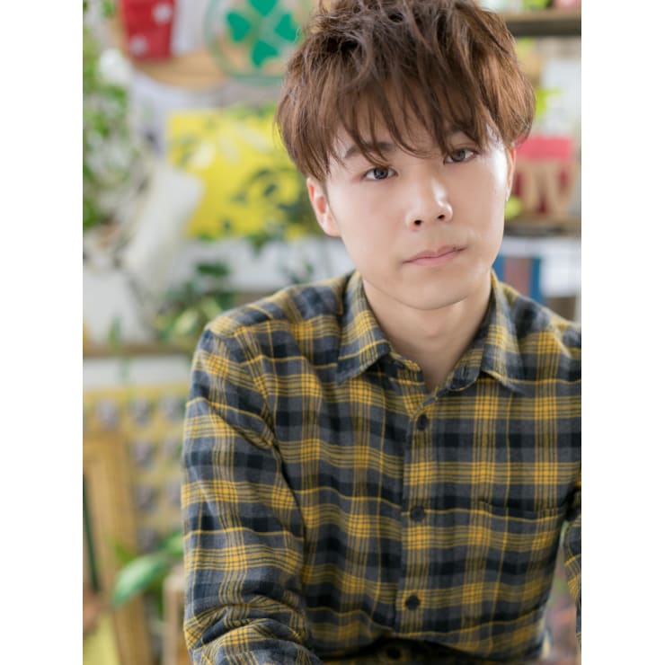 くせ毛風パーマのイケメン ソフトツーブロック 似合わせカット Cover Hair Bliss 大宮西口店 髪質改善 縮毛矯正 ヘッドスパ カバーヘアブリス オオミヤニシグチテン のヘアスタイル 美容院 美容室を予約するなら楽天ビューティ