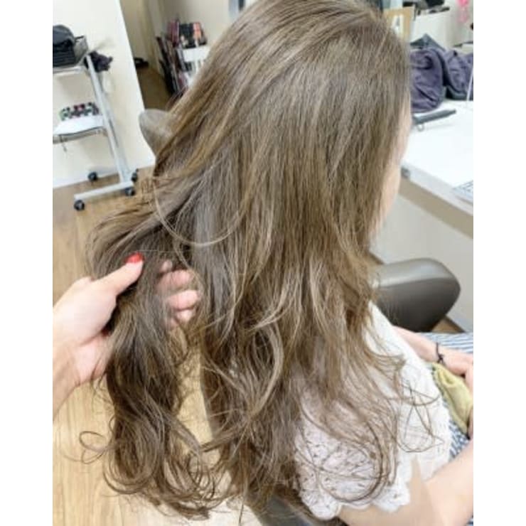 白髪100 バニラミルクティー ｃｒｅａ能見台 クレアノウケンダイ のヘアスタイル 美容院 美容室を予約するなら楽天ビューティ