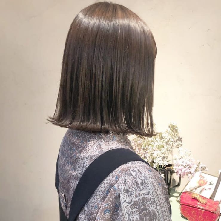 切りっぱなしボブ May Hair メイヘアー のヘアスタイル 美容院 美容室を予約するなら楽天ビューティ