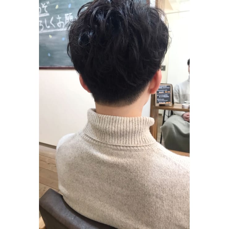 メンズのカット パーマのデザイン Before After Nest ネスト のヘアスタイル 美容院 美容室を予約するなら楽天ビューティ