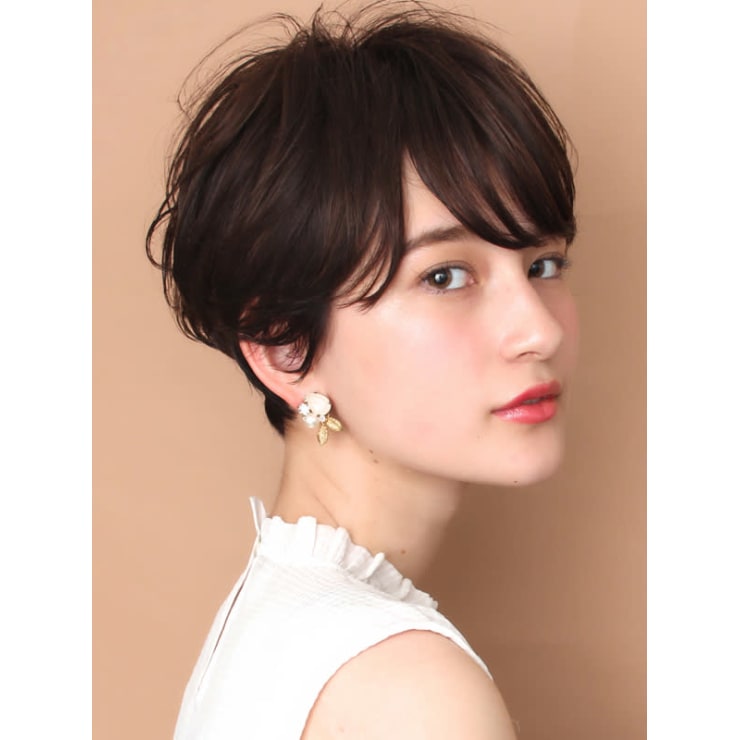 30代 40代 滝川クリステルさん風マッシュショート Circus By Beautrium 表参道 サーカスバイビュートリアム のヘアスタイル 美容院 美容室を予約するなら楽天ビューティ