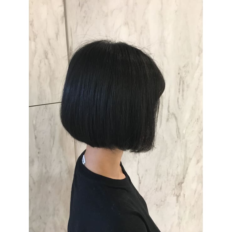 収まり 内巻き前下がりボブ Hair Make Opsis オプシス のヘアスタイル 美容院 美容室を予約するなら楽天ビューティ