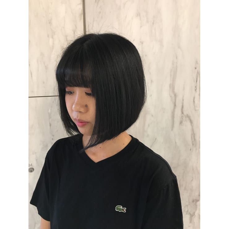 収まり 内巻き前下がりボブ Hair Make Opsis オプシス のヘアスタイル 美容院 美容室を予約するなら楽天ビューティ