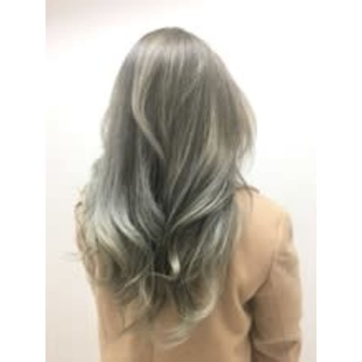 イルミナカラーハイトーングレーベージュ Sourire出川千 半個室型美容室 Sourire 博多店 ハンコシツガタビヨウシツスーリールハカタテン のヘアスタイル 美容院 美容室を予約するなら楽天ビューティ