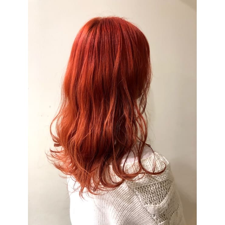 アプリコットオレンジ E M A Assort イーエムエーアソート のヘアスタイル 美容院 美容室を予約するなら楽天ビューティ