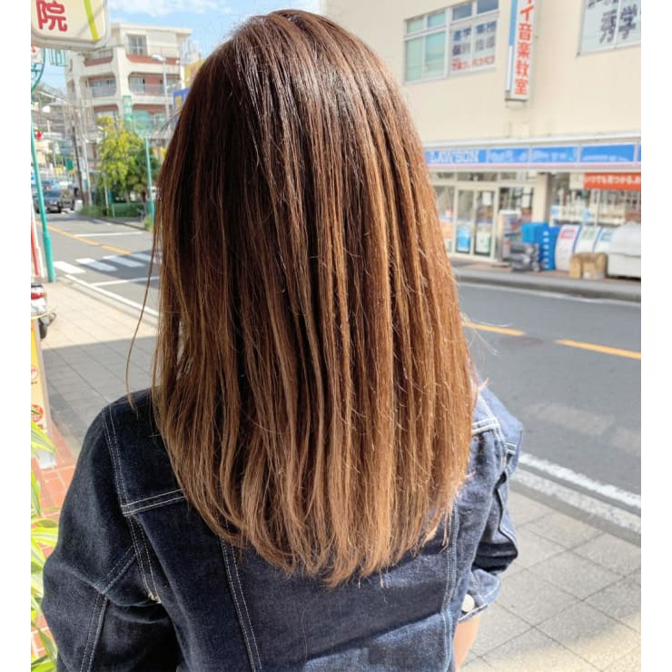 白髪70 30代女性 バニラブラウン ｃｒｅａ能見台 クレアノウケンダイ のヘアスタイル 美容院 美容室を予約するなら楽天ビューティ