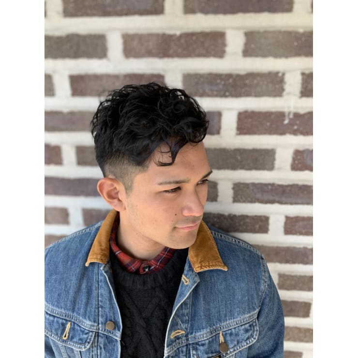 外国人風 メンズ パーマ Ryu Resort リュウリゾート のヘアスタイル 美容院 美容室を予約するなら楽天ビューティ 外国人風 メンズ パーマ Ryu Resort リュウリゾート のヘアスタイル 美容院 美容室を予約するなら楽天ビューティ