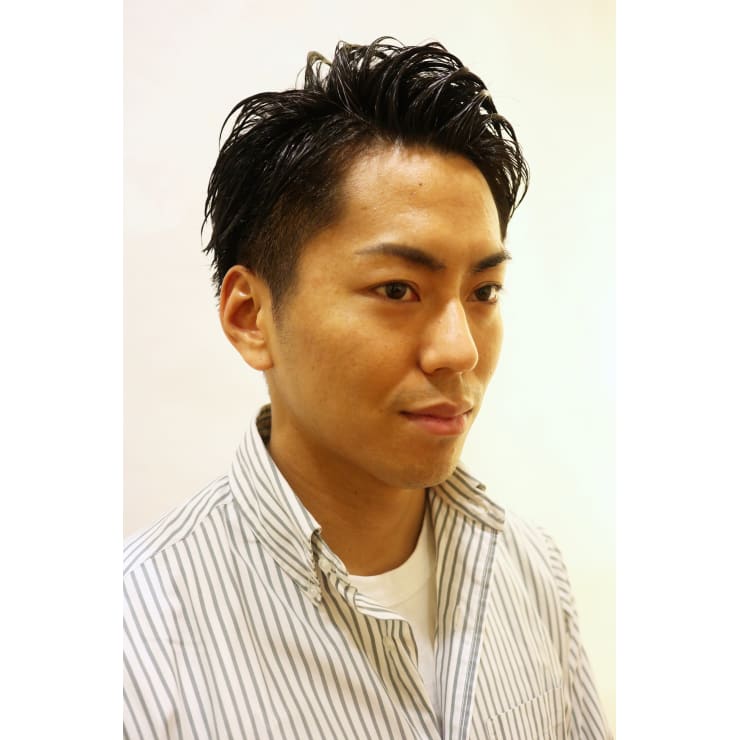大人の刈り上げ爽やかメンズショート Beautrium 銀座265 ビュートリアム のヘアスタイル 美容院 美容室を予約するなら楽天ビューティ