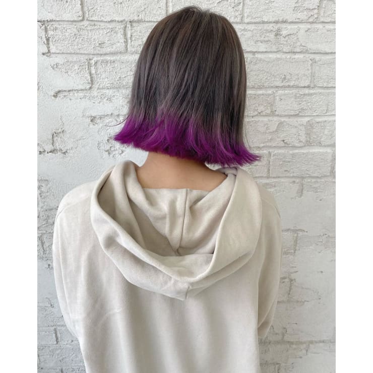 裾カラーパープル派手髪グラデーショングレージュボブ4075 Prize 池袋西口店 プライズ のヘアスタイル 美容院 美容室を予約するなら楽天ビューティ