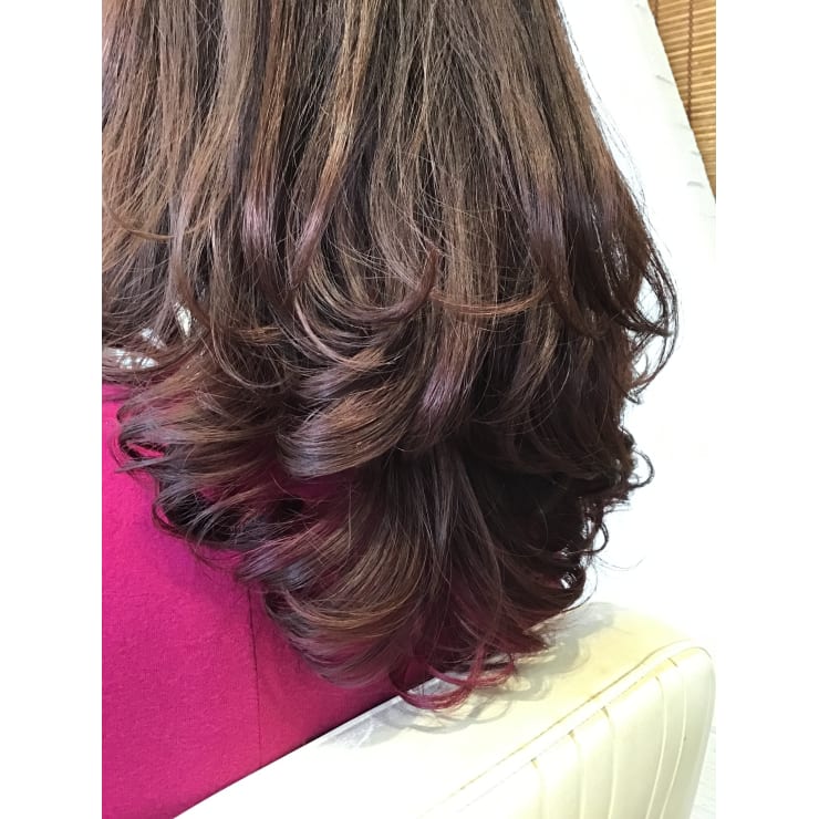 コンサバ インナーカラー 小顔 Haar Hair Studio ハールヘアスタジオ のヘアスタイル 美容院 美容室を予約するなら楽天ビューティ