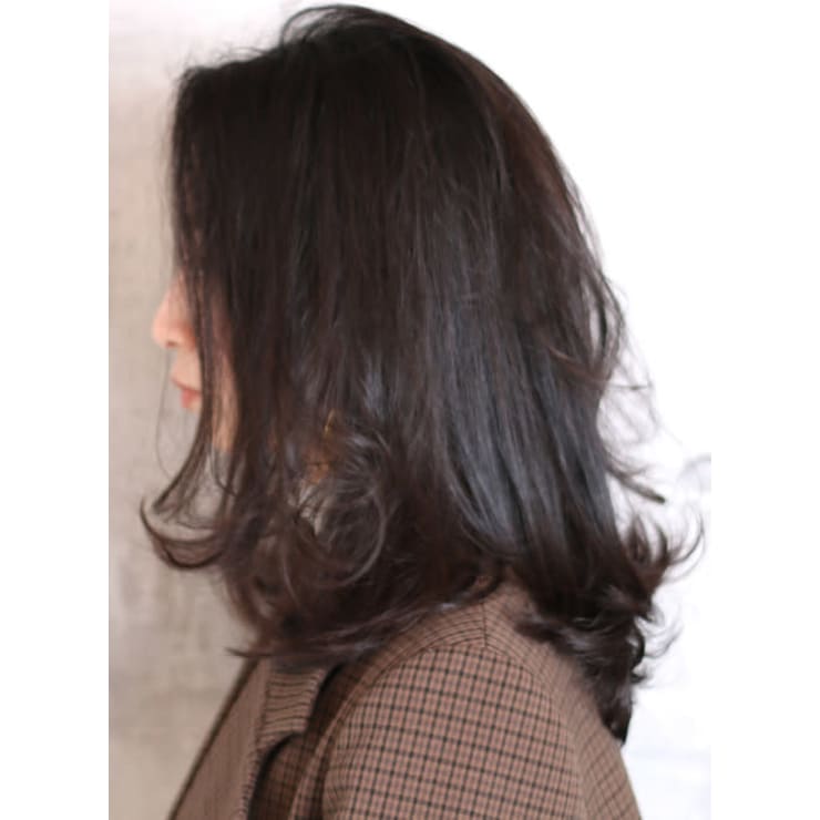 大人可愛いカジュアルセミロング Beautrium Ginza ビュートリアム のヘアスタイル 美容院 美容室を予約するなら楽天ビューティ