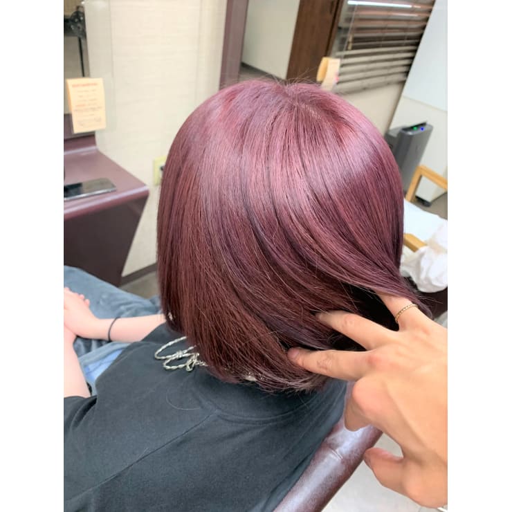 ディープピンク Cherie シェリー のヘアスタイル 美容院 美容室を予約するなら楽天ビューティ