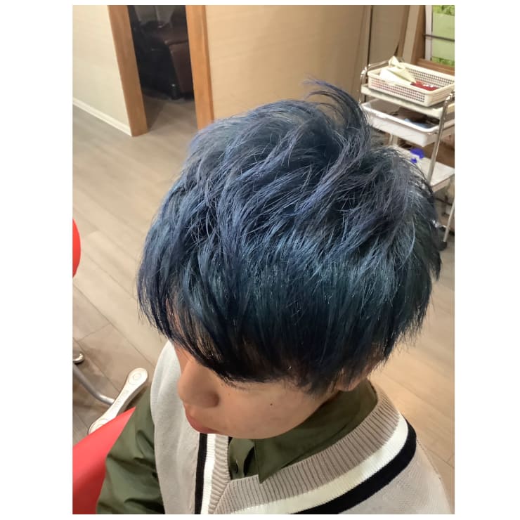 メンズおしゃれカラー Selfish Hair セルフィッシュヘアー のヘアスタイル 美容院 美容室を予約するなら楽天ビューティ