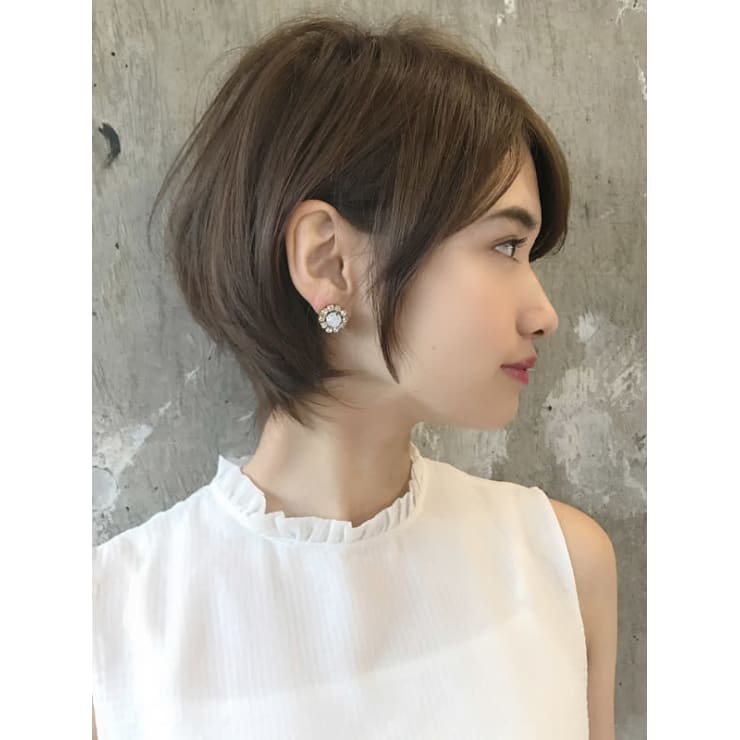 小顔大人ショート 広末涼子さん風 Circus By Beautrium 表参道 サーカスバイビュートリアム のヘアスタイル 美容院 美容室を予約するなら楽天ビューティ