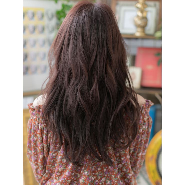 フェザーバング 外国人風ロングレイヤー 重めスタイル Cover Hair Bliss 上尾西口店 カバーヘアブリス アゲオニシグチテン のヘアスタイル 美容院 美容室を予約するなら楽天ビューティ