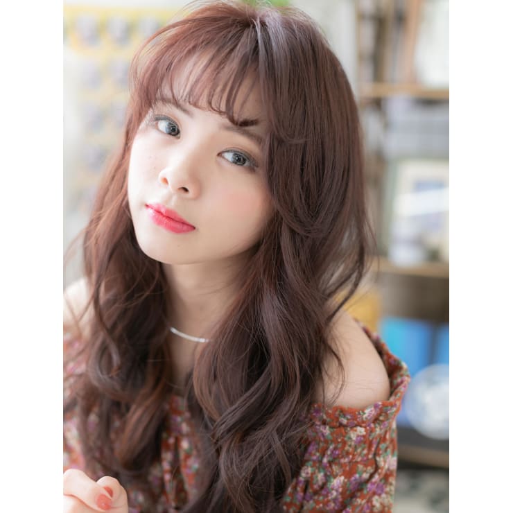 フェザーバング 外国人風ロングレイヤー 重めスタイル Cover Hair Bliss 上尾西口店 カバーヘアブリス アゲオニシグチテン のヘアスタイル 美容院 美容室を予約するなら楽天ビューティ