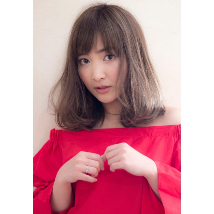 大人かわいいふんわりロブ ハイライトグレージュ U Maria By Afloat マリアバイアフロート のヘアスタイル 美容院 美容室を予約するなら楽天ビューティ