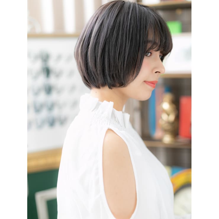 黒髪ナチュラルでツヤ透明感 小顔前下がりボブ 個性的 Cover Hair Bliss 川口東口駅前店 カバーヘアブリス カワグチヒガシグチエキマエテン のヘアスタイル 美容院 美容室を予約するなら楽天ビューティ