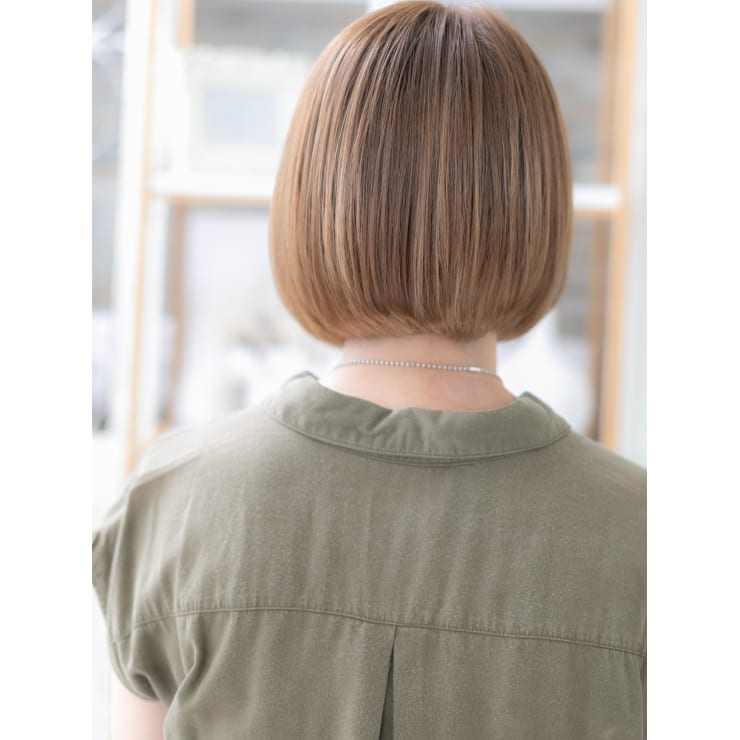 外国人風カラー 前下がりシャイニーストレート 大人ボブ Mod S Hair 上尾 モッズヘア 上尾西口店 モッズヘア アゲオニシグチテン のヘアスタイル 美容院 美容室を予約するなら楽天ビューティ