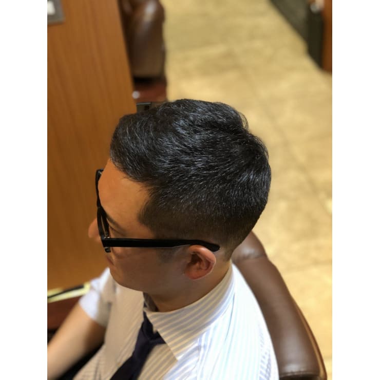 30代メンズ営業マンカットコース ヘアーモードキクチ 銀座店 ヘアーモードキクチ のヘアスタイル 美容院 美容室を予約するなら楽天ビューティ