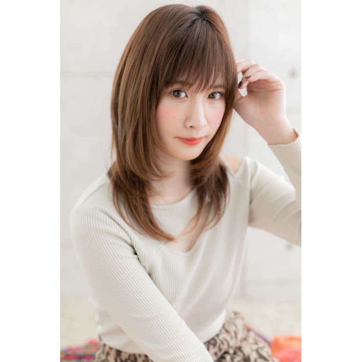 シースルーバングが大人かわいい 前下がりネオウルフレイヤー Miq 日暮里店 ミック のヘアスタイル 美容院 美容室を予約するなら楽天ビューティ