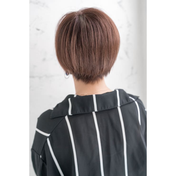 大人かわいいストレートショートレイヤー 銀座 Eleanor Spa Treatment 銀座店 エレノア スパアンドトリートメント ギンザテン のヘアスタイル 美容院 美容室を予約するなら楽天ビューティ