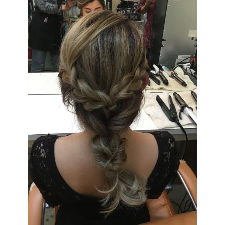 藤沢駅5分 ヘアセット専門サロン 結婚式ゲスト 卒業 入学式 謝恩会 ヘアセット2750円 ヘアセット メイク 着付 レンタル着物の専門店 ドレス21 ドレスニジュウイチ のこだわり特集 美容院 美容室を予約するなら楽天ビューティ