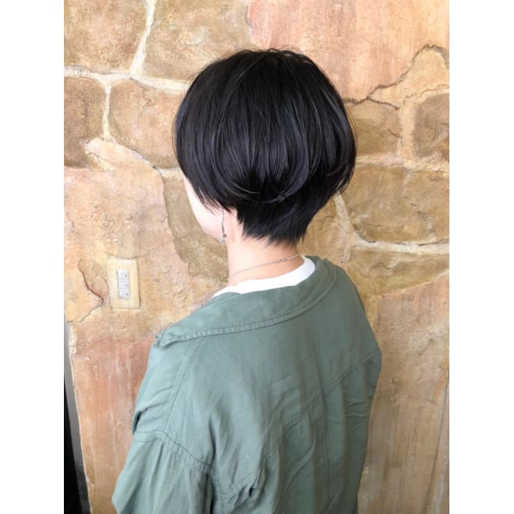 151e 戸塚 毛先ワンカールパーマ 黒髪ショート 151e イチゴーイチ のヘアスタイル 美容院 美容室を予約するなら楽天ビューティ