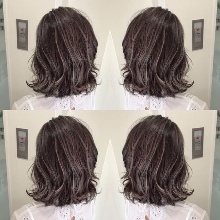 極細ハイライトで作る大人外国人風カラー Loop ループ のヘアスタイル 美容院 美容室を予約するなら楽天ビューティ