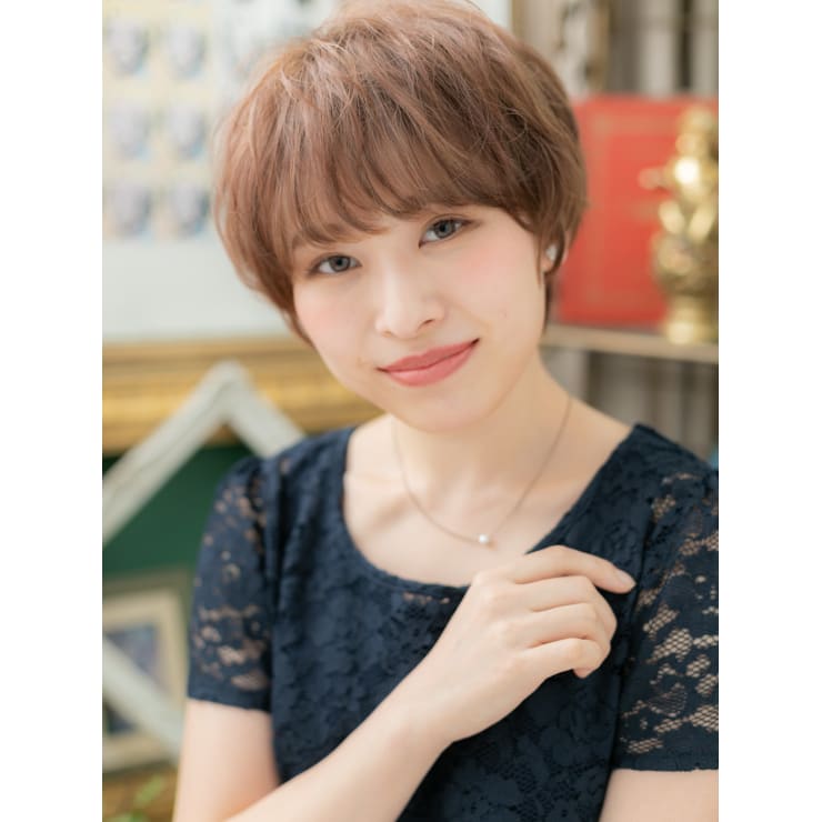 斜めバングで小顔くせ毛風ショートボブ 似合わせカット Cover Hair Bliss 川口東口駅前店 カバーヘアブリス カワグチヒガシグチエキマエテン のヘアスタイル 美容院 美容室を予約するなら楽天ビューティ