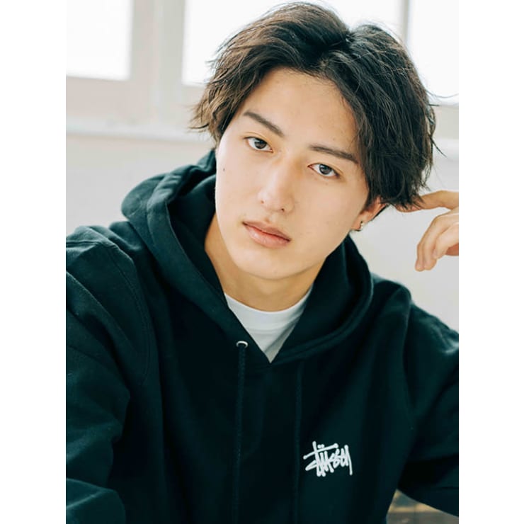 ミディアムメンズパーマ Amble Luxe 池袋 アンブル リュクス アンブルリュクスイケブクロ のヘアスタイル 美容院 美容室を予約するなら楽天ビューティ