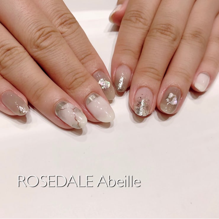 ニュアンス ミラー 大理石 Nail Salon Rosedale Abeille ネイルサロン ローズデールアベイユ のネイルデザイン ネイル まつげサロンを予約するなら楽天ビューティ