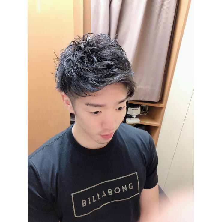 ツーブロック Hiro Ginza Barber Shop 横浜 ヒロギンザ バーバーショップ ヨコハマ のヘアスタイル 美容院 美容室を予約するなら楽天ビューティ